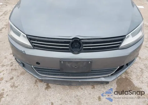 2014 Volkswagen Jetta 2.0L Tdi z USA, uszkodzony, nr VIN 3VWLL7AJ3EM313324